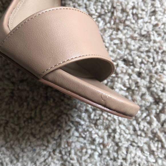 Nude heels - Picture 4 of 5